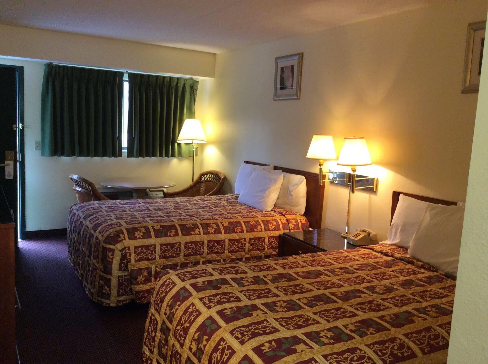 Days Inn By Wyndham York Alabama Esterno foto